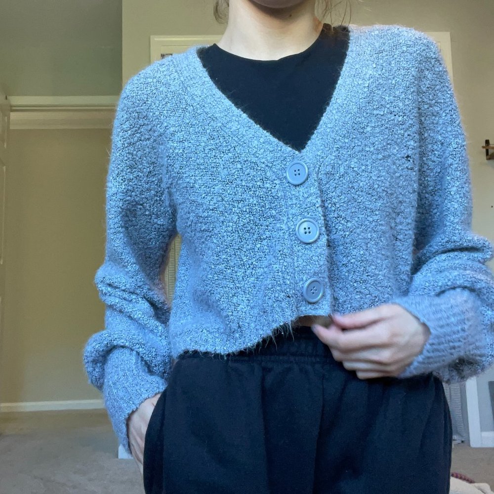 Cropped Bell-Sleeve Gray Sweater